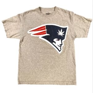 3/$20 State Of Mind Gray N.E. Patriots Stoner Logo T-shirt